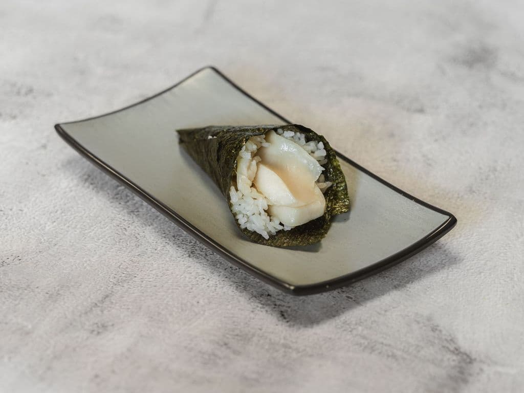 H02 Butterfish Handroll (1pc)