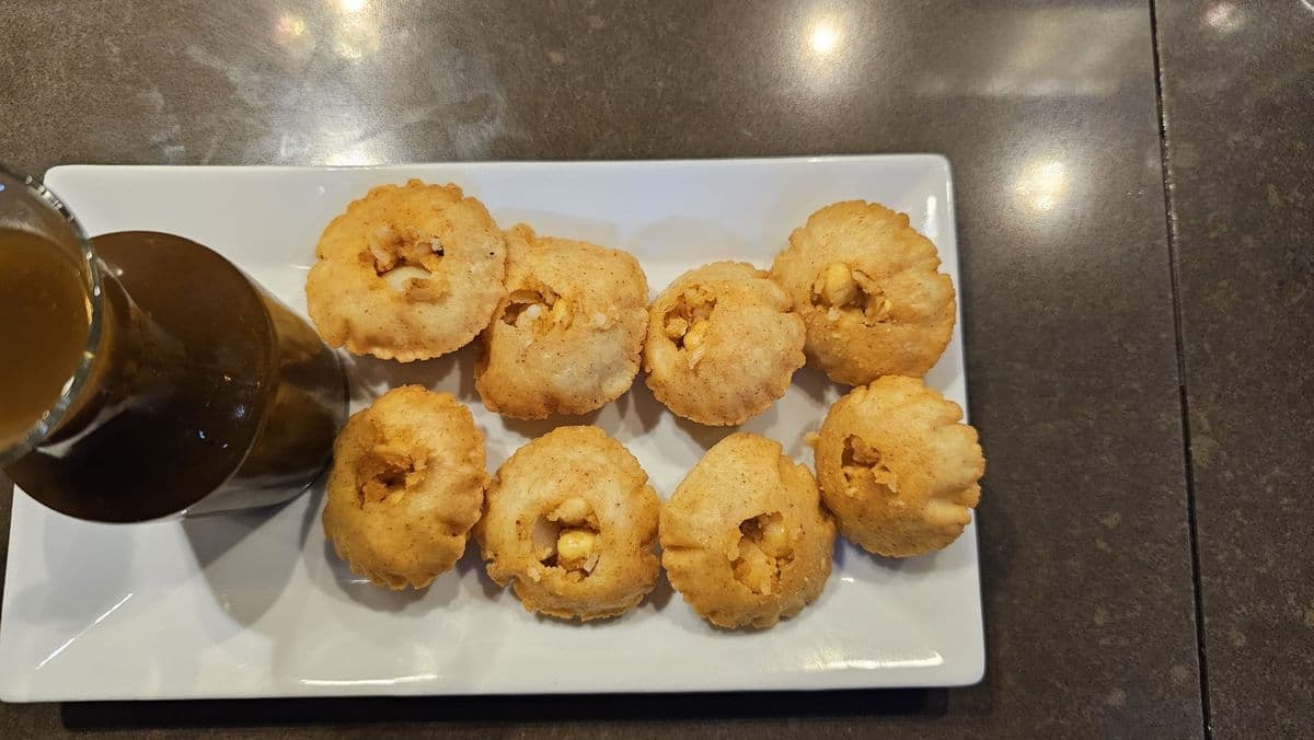Plain Gol Gappe (8Pcs)