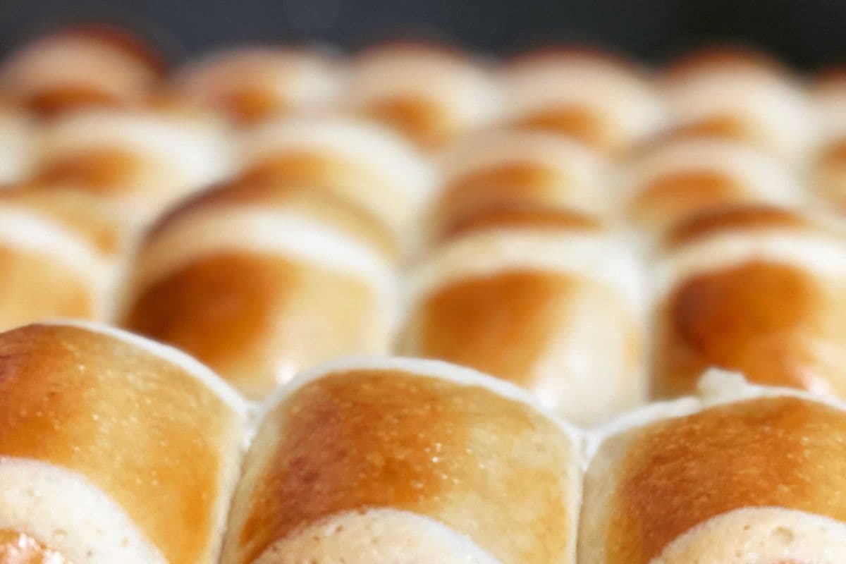Coconut Buns (6 pc)