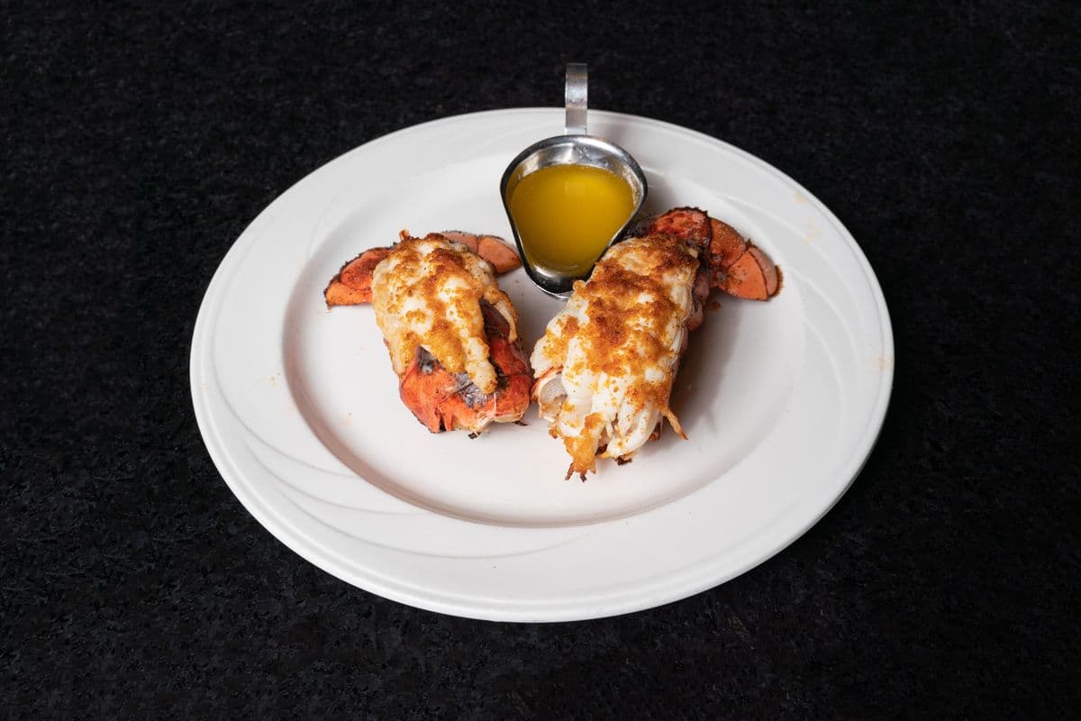Assiette de queues de homard (6 oz) / Lobster Tail Platter (6 oz)