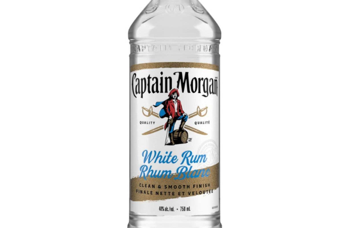 Captain Morgan White Rum (750 ml) (1 x 750 ml)