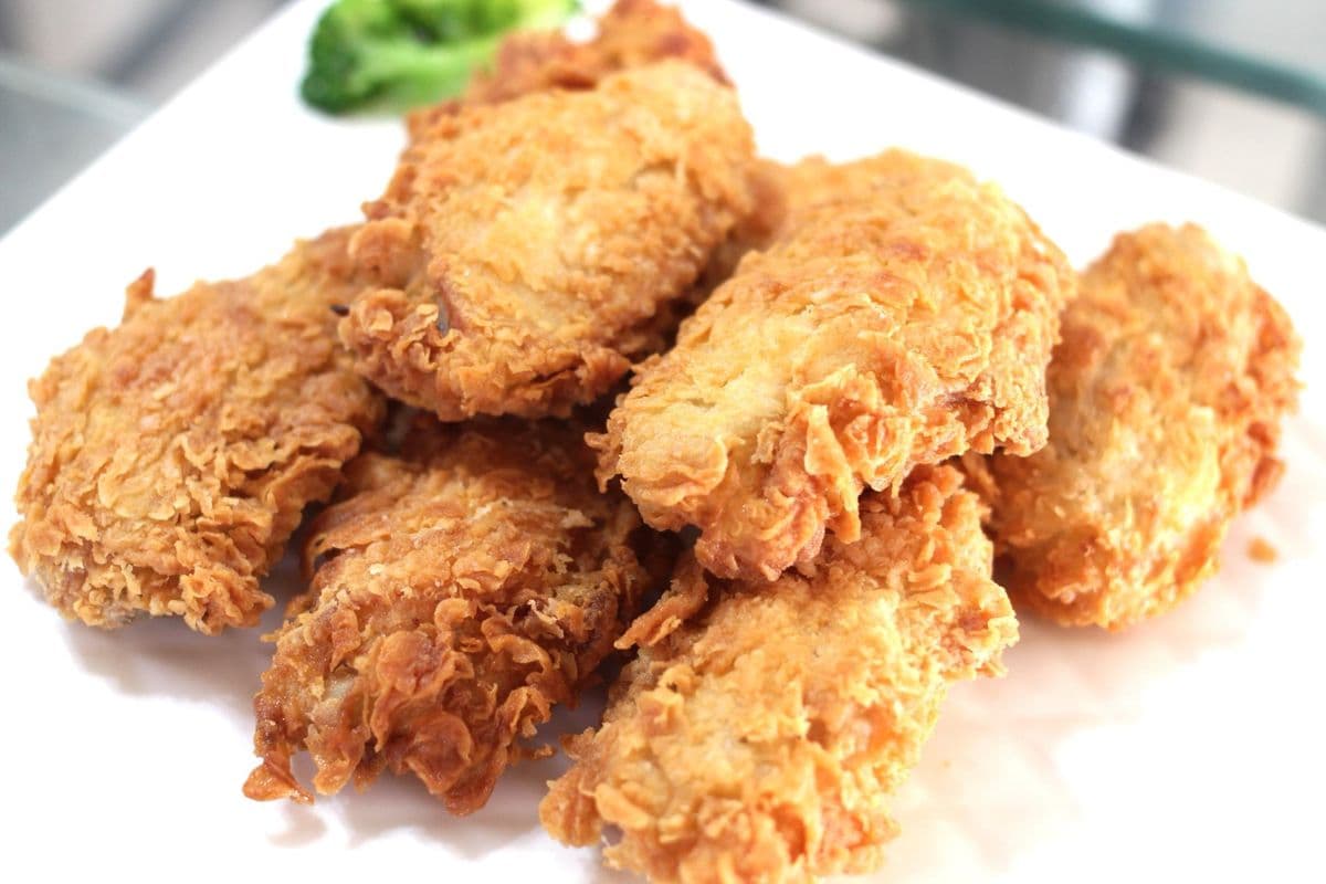 54. Crispy Fried Chicken Mid Wings 脆皮炸鸡中翅