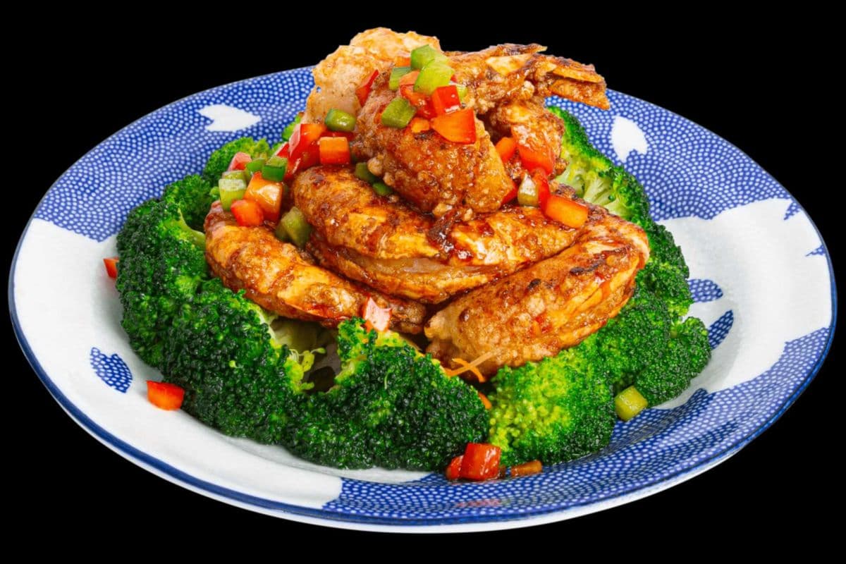 F12. Pan-Fried Jumbo Prawns in Shell with Sweet Soya Sauce (6 pcs)
