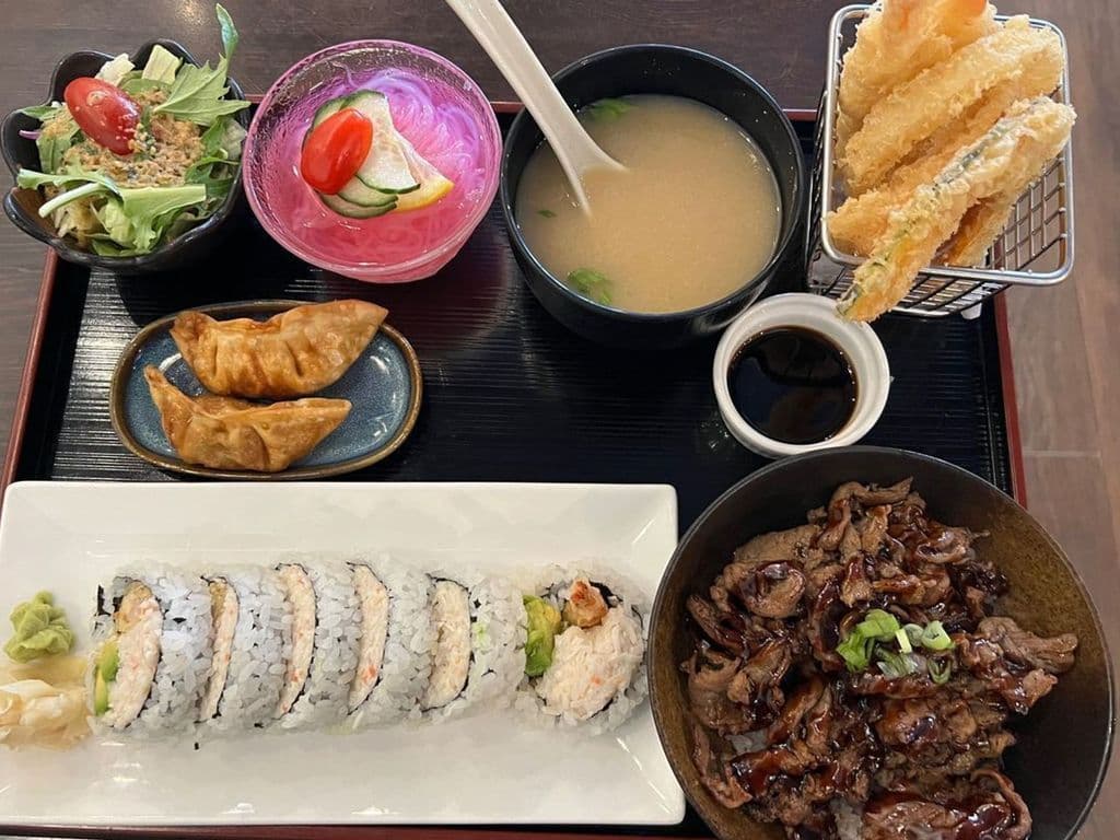 Dinner Box B