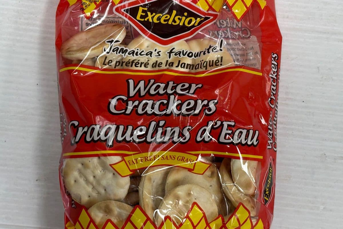 Excelsior - Jamaica's Favorite Water Crackers (300g) (110 Cal)
