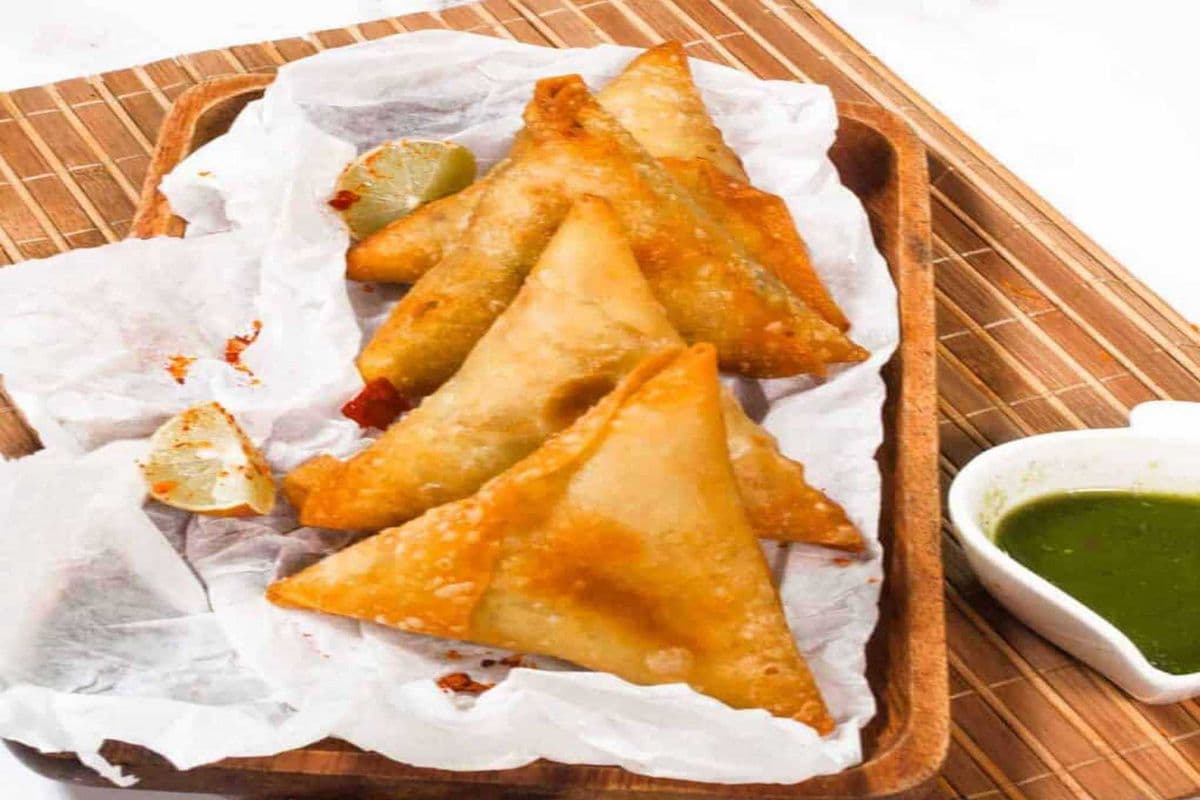 Beef Samosa (2 pcs)