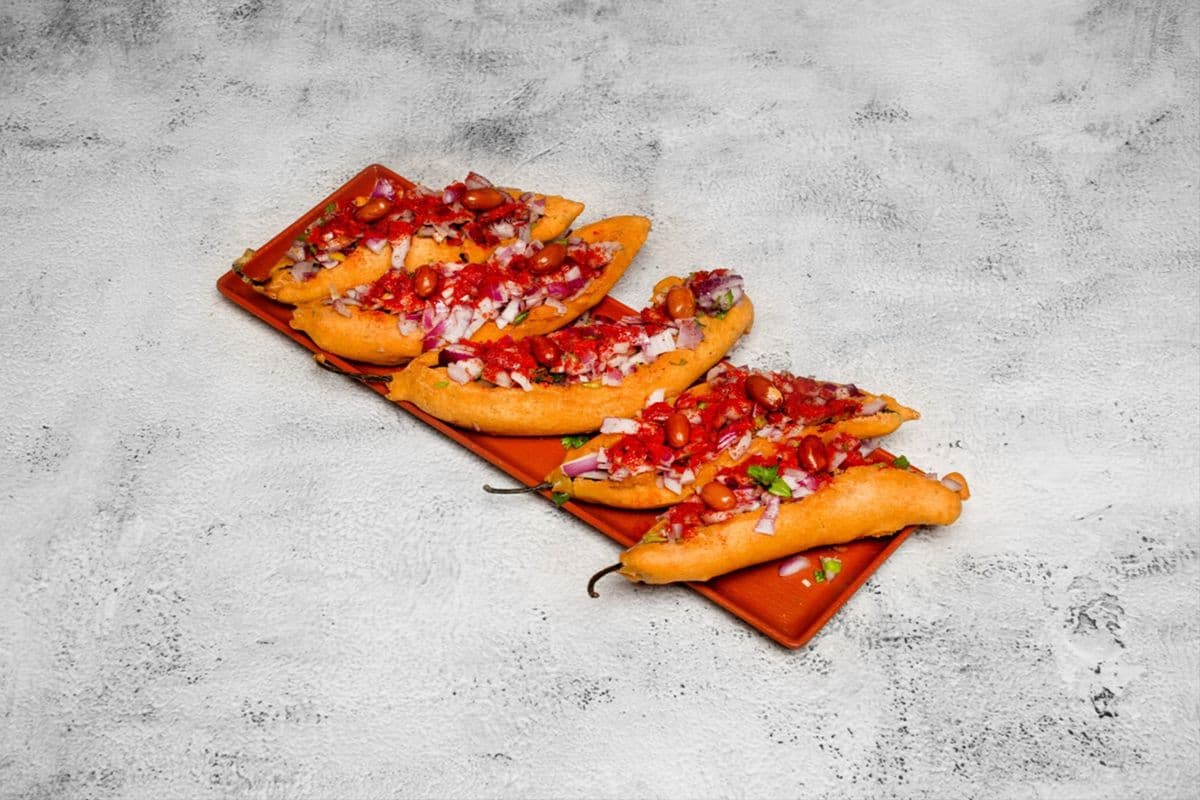 Stuffed Bajji (4 Pieces)