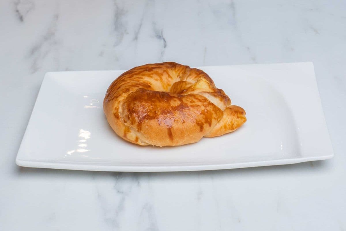 Soft Feta Bagel (Acma)
