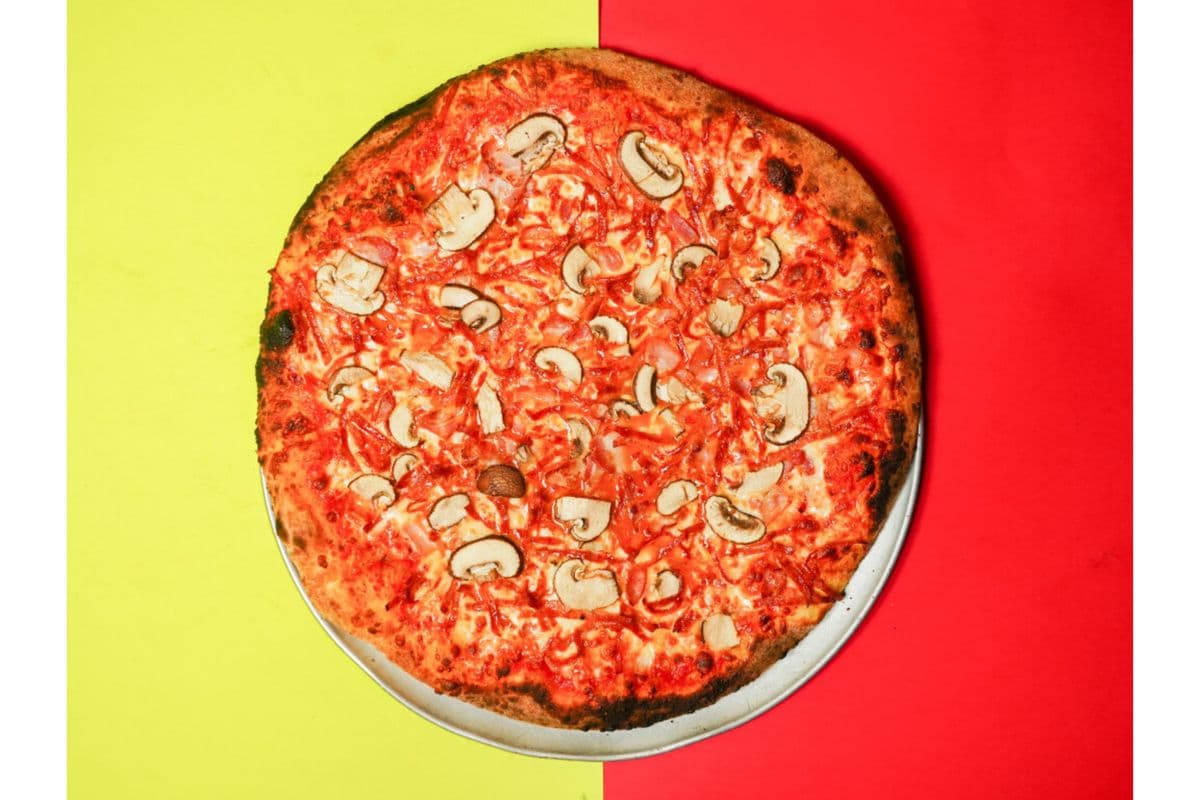 12" Canadian Pizza