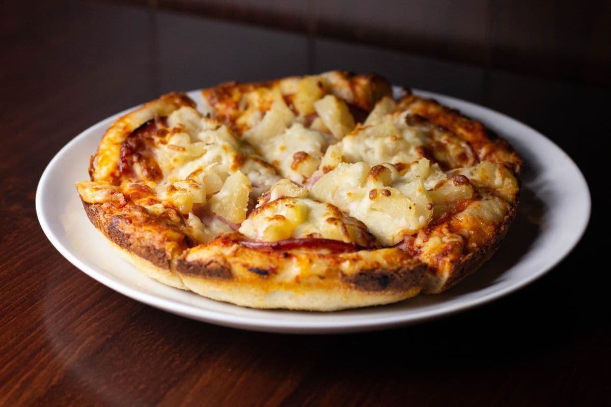 8" Small Hawaiian Pizza
