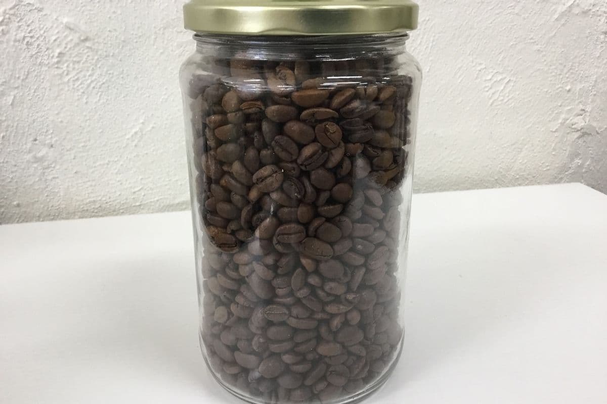 Social Coffee People's Daily, Medium Roast (Whole Beans) (1 Cup/130 g)