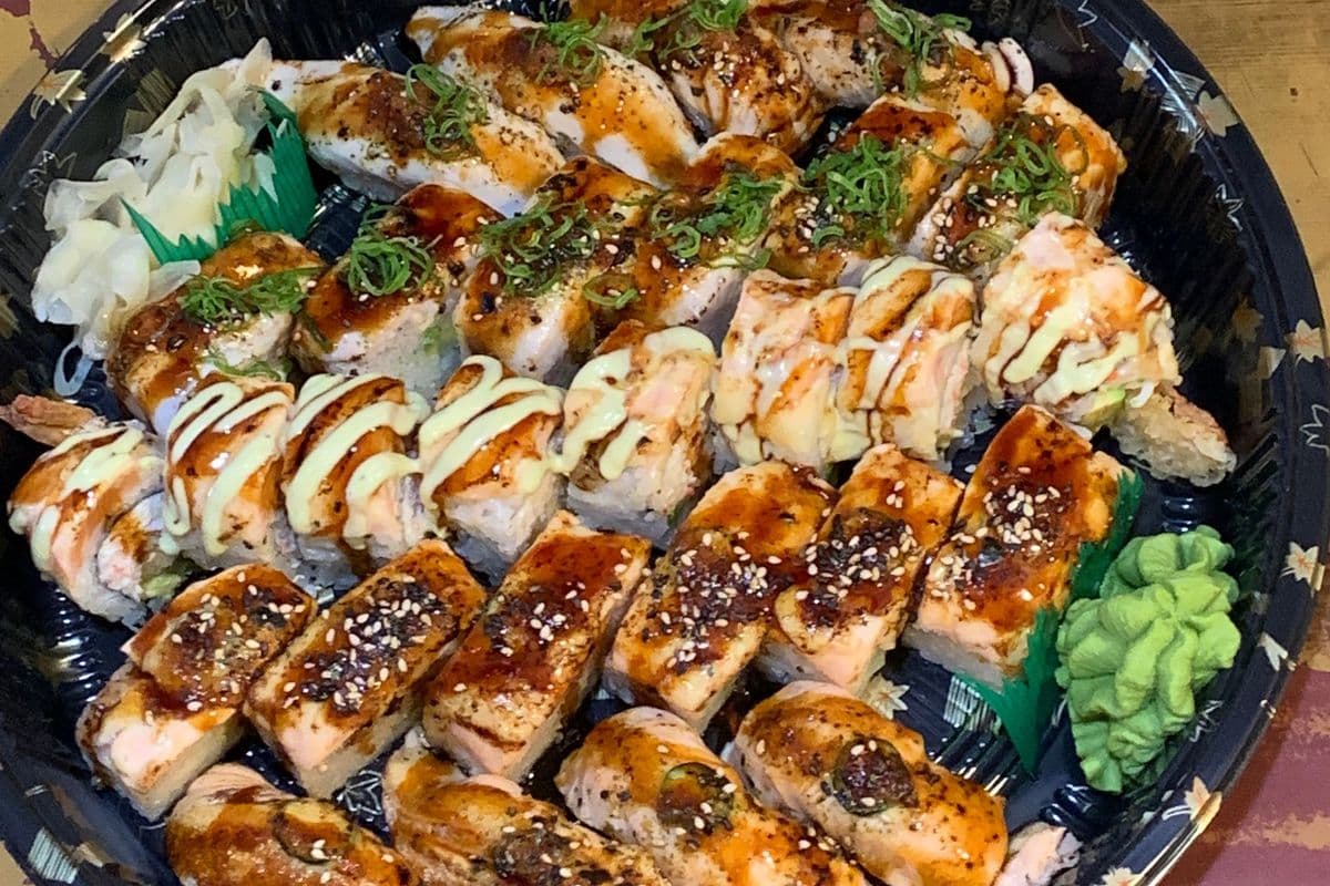 Oshi and Aburi Tray (28 pcs)