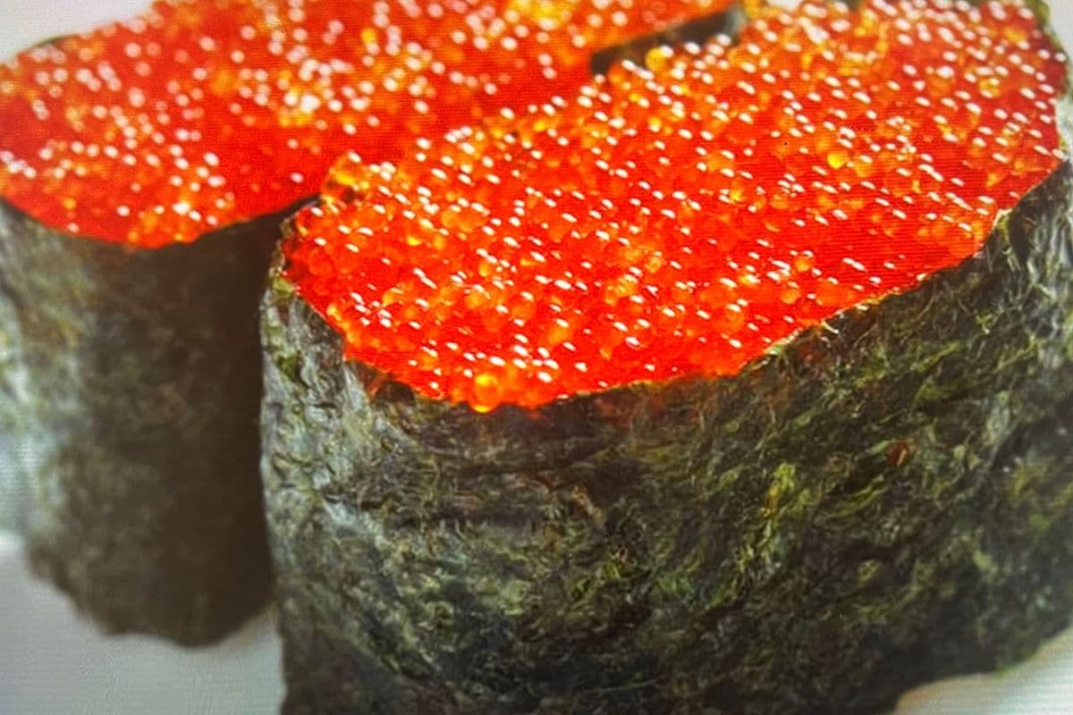 Tobiko Nigiri （飞鱼子寿司）1pc