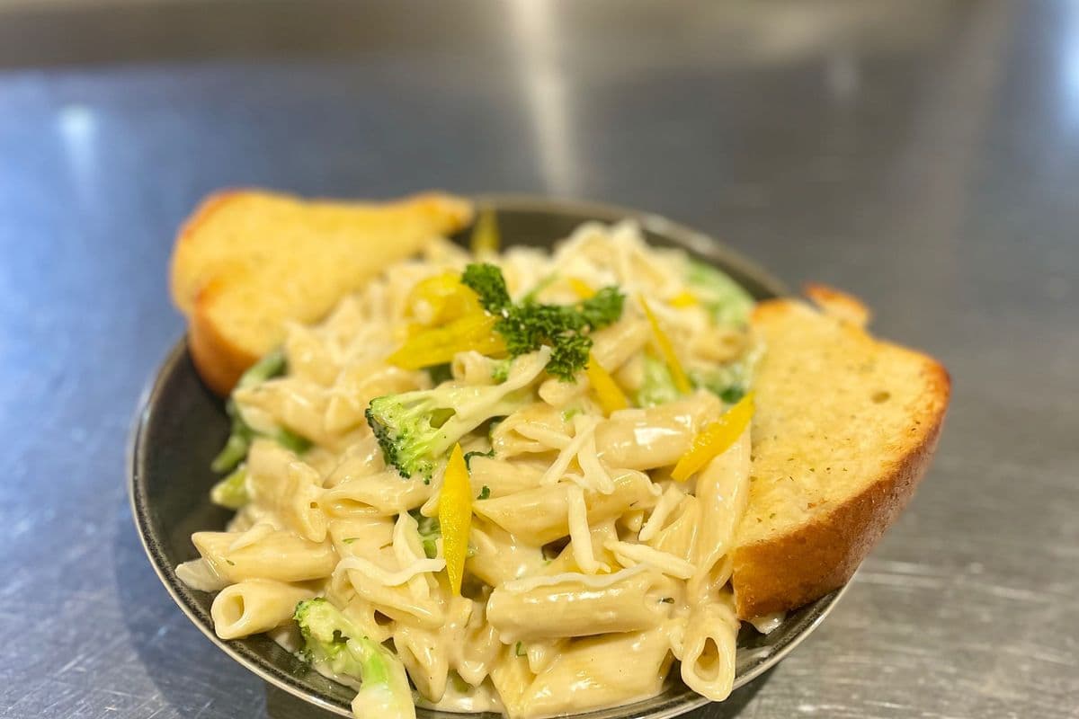 White Sauce Veg Pasta