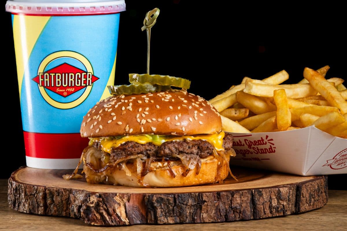 SMASH CHEESE & ONION BURGER MEAL