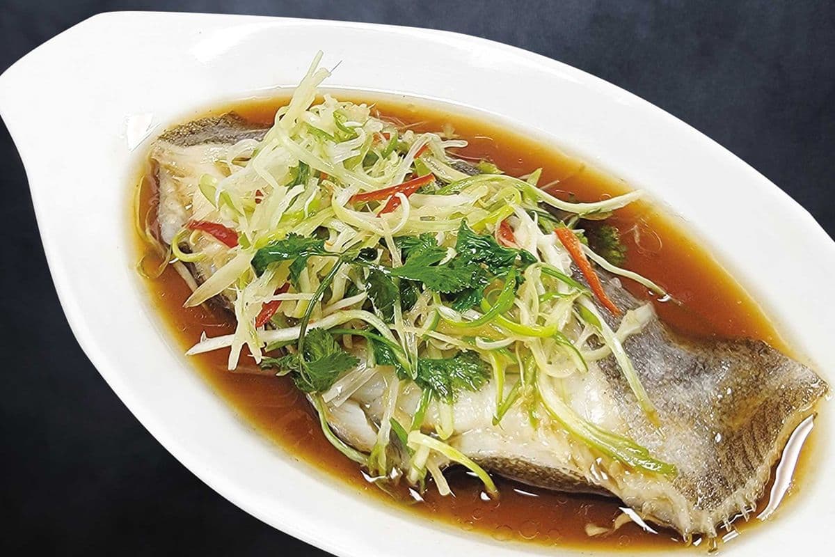 【NEW】Steamed Halibut 清蒸比目鱼
