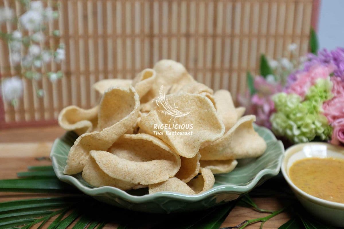 A7. Shrimp Crackers