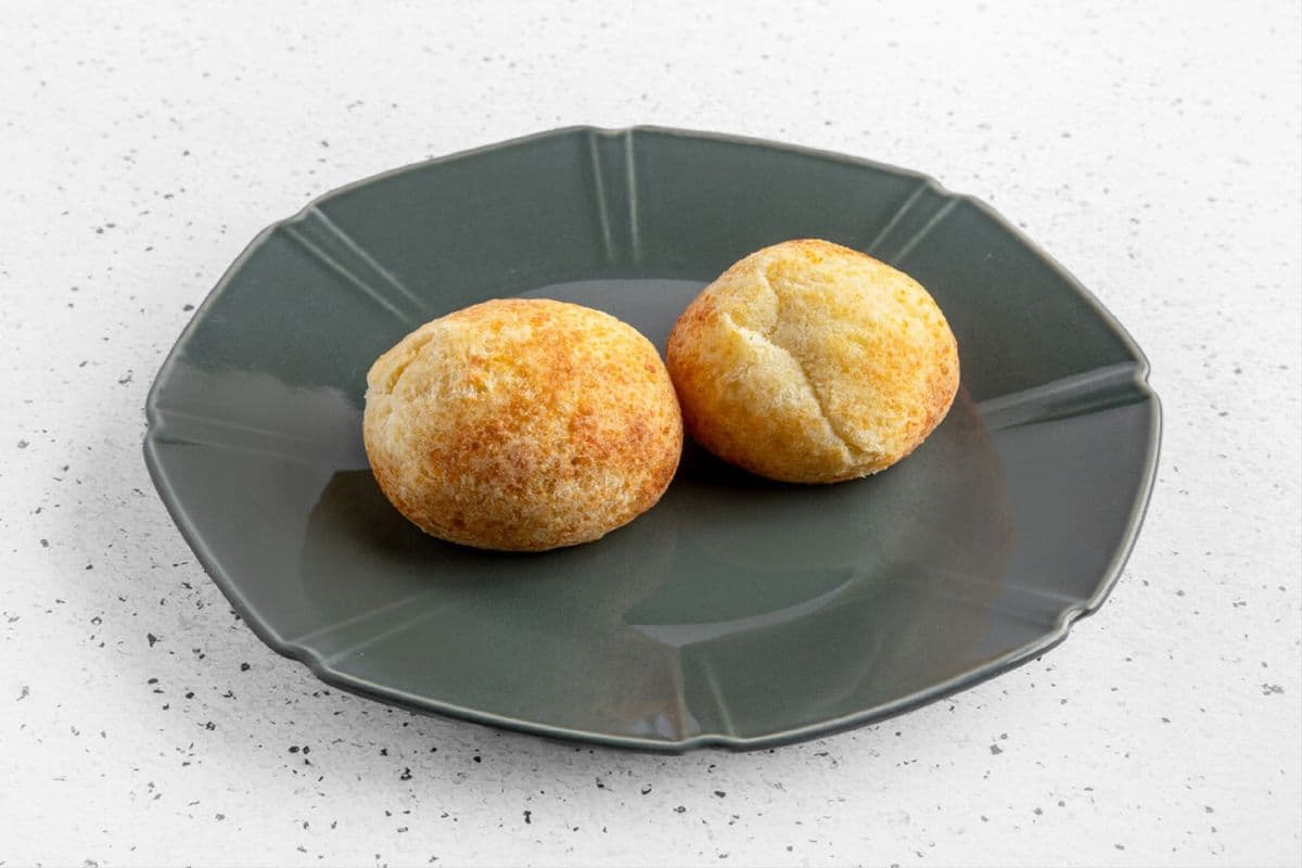 Almojábana (Chesse Puff)