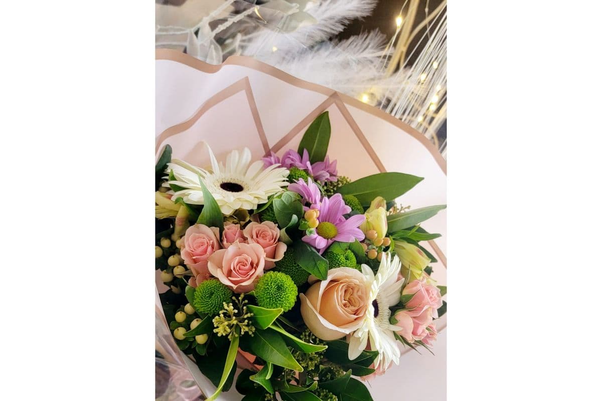 1. Pastel Color Mother's Day Bouquet (No Vase)