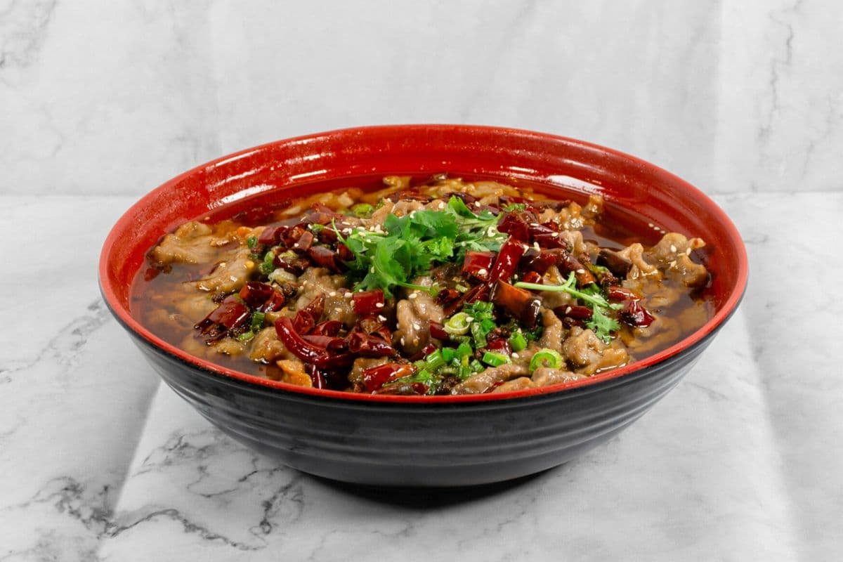 E1. Sichuan Boiled Beef with cabbage/水煮牛