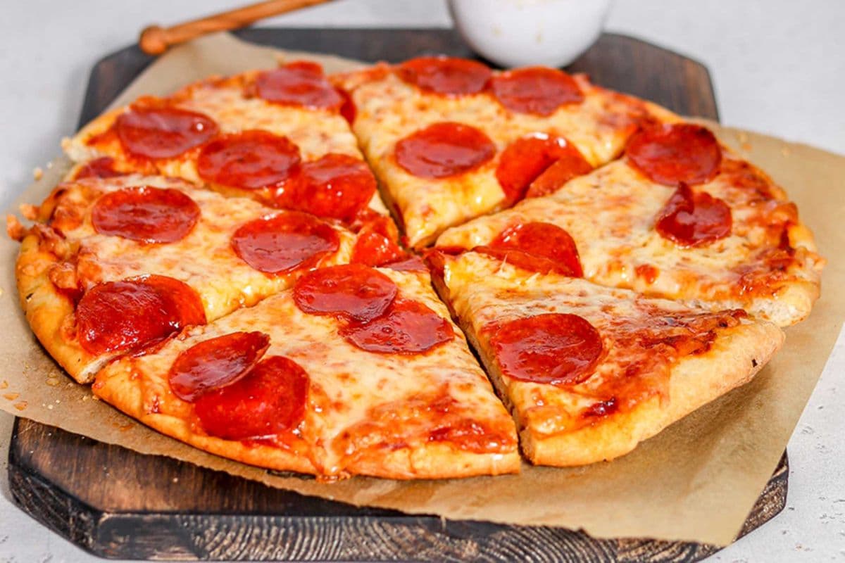 Two 14" Large Pizzas with Soda (2 L) Deal