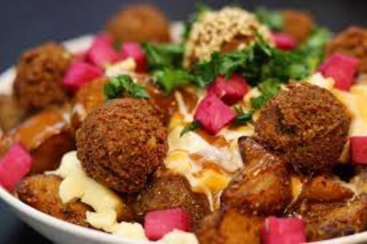 Falafel Poutine