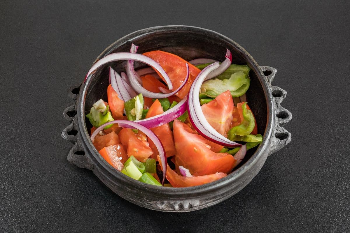 26. Yetimatim Salada