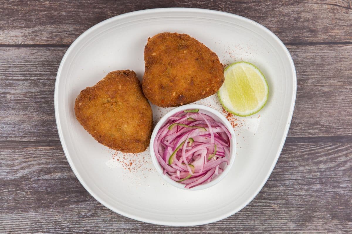 Fish Cutlets (2 Pieces)