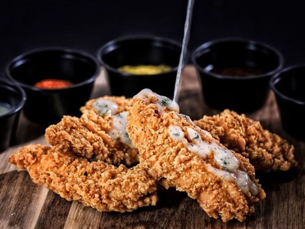 4 Filets de Poulet Croustillants  / 4  Crispy Chicken Tenders