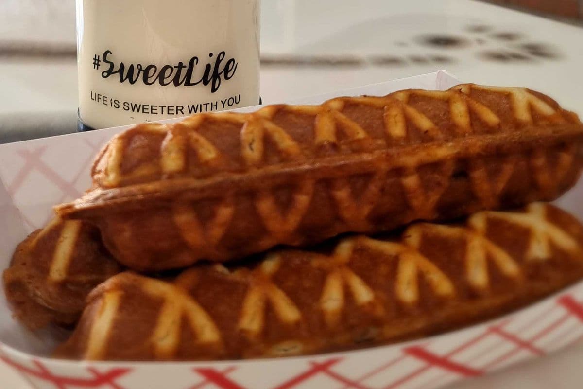Plain Waffle-dog