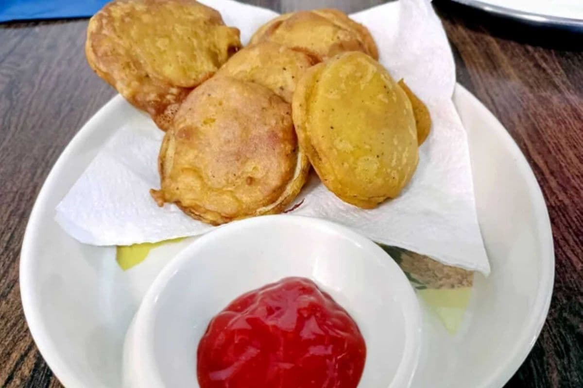 Onion Bhaji(4)
