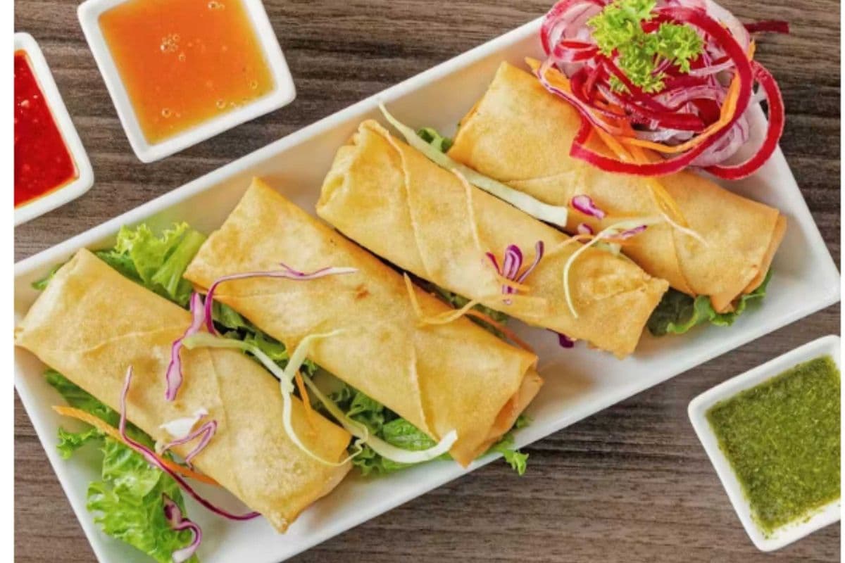 Chicken Spring Roll (2 pcs)