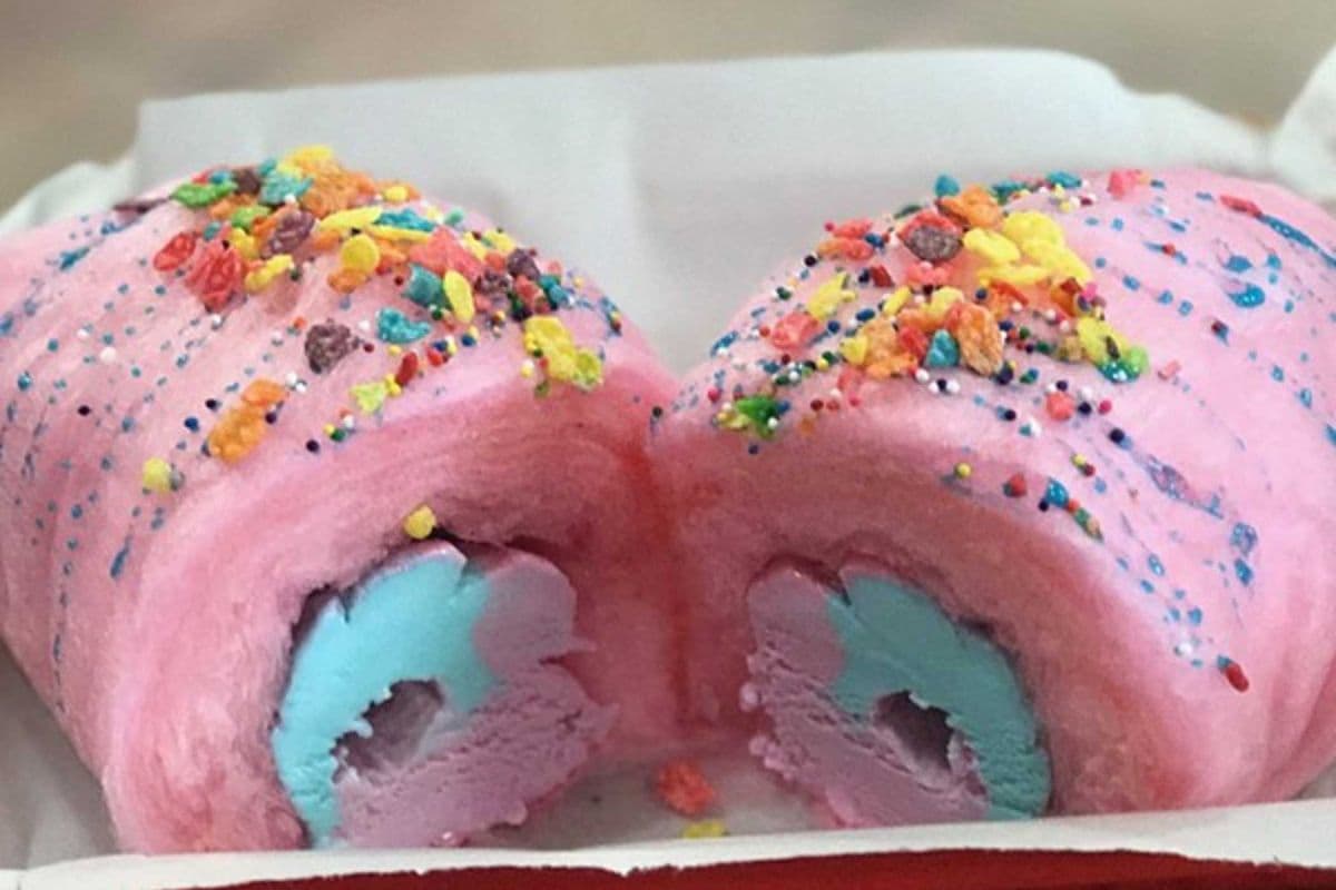 Cotton Candy Ice Cream Roll