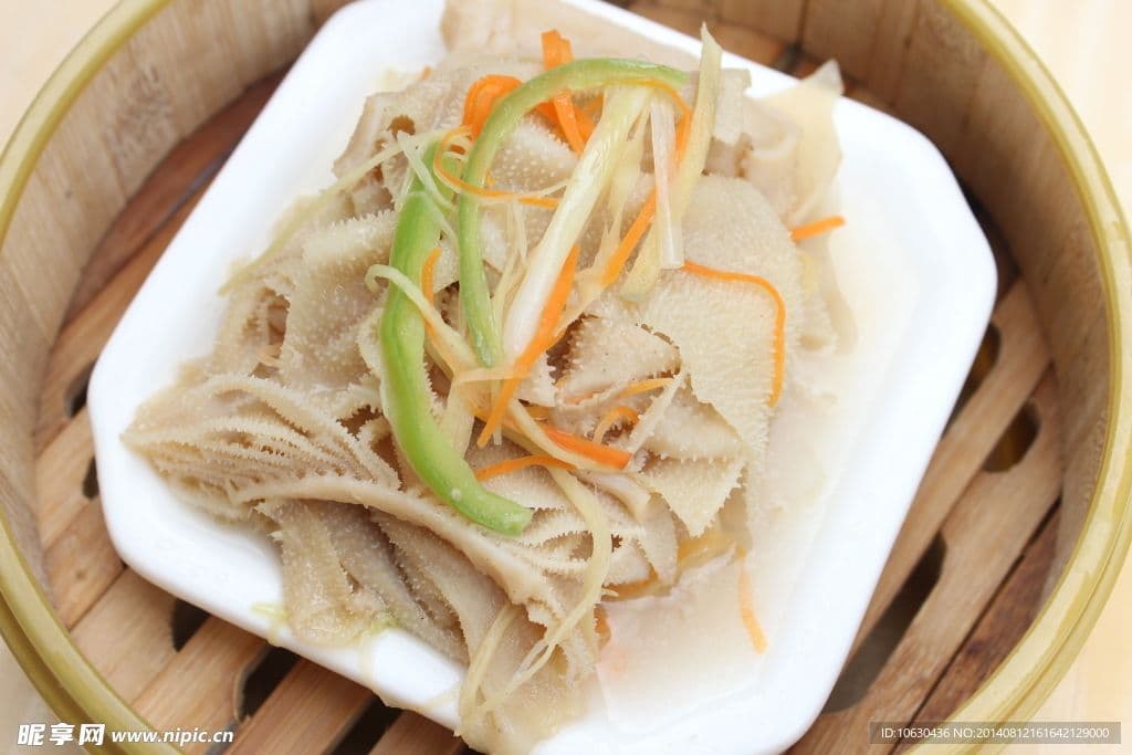 Ginger & Scallion Beef Tripe / 姜葱牛百叶