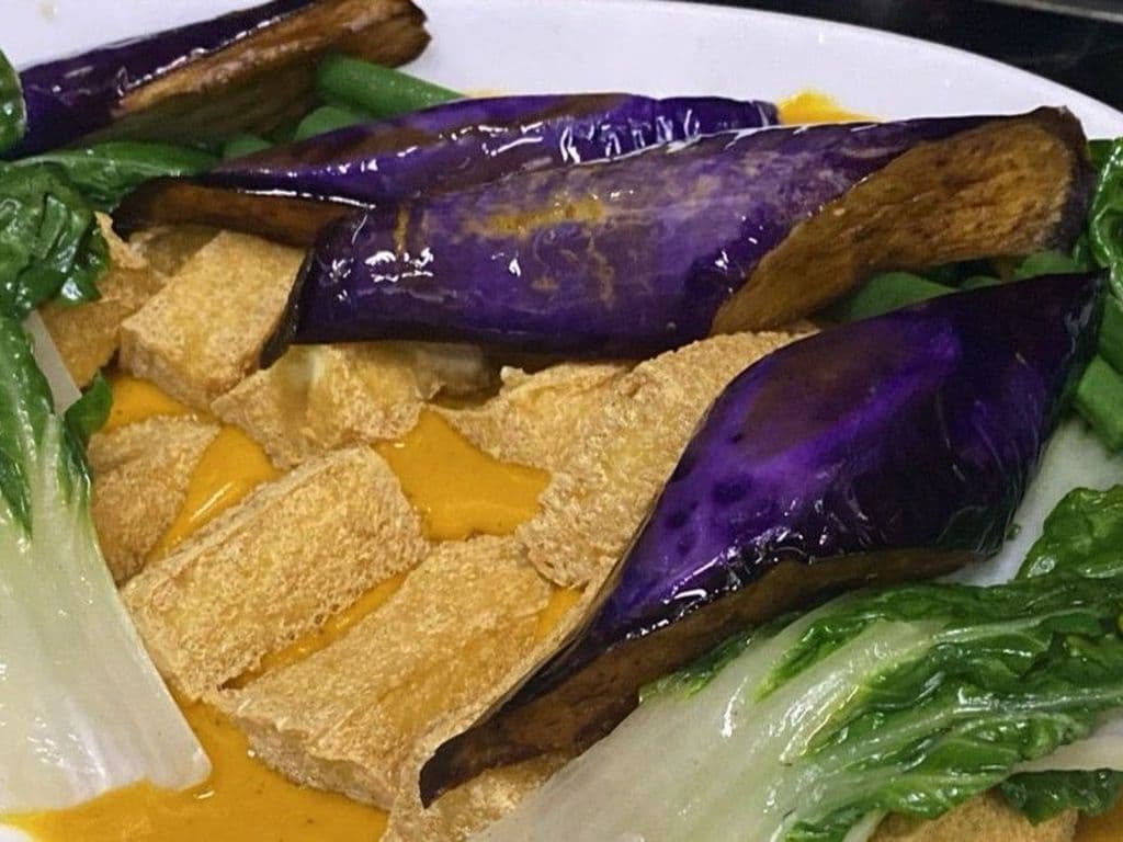 VG. Vegetable Kare Kare
