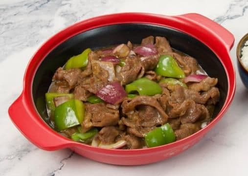 Spicy Pork & Chili Rice  / 辣椒炒肉饭 