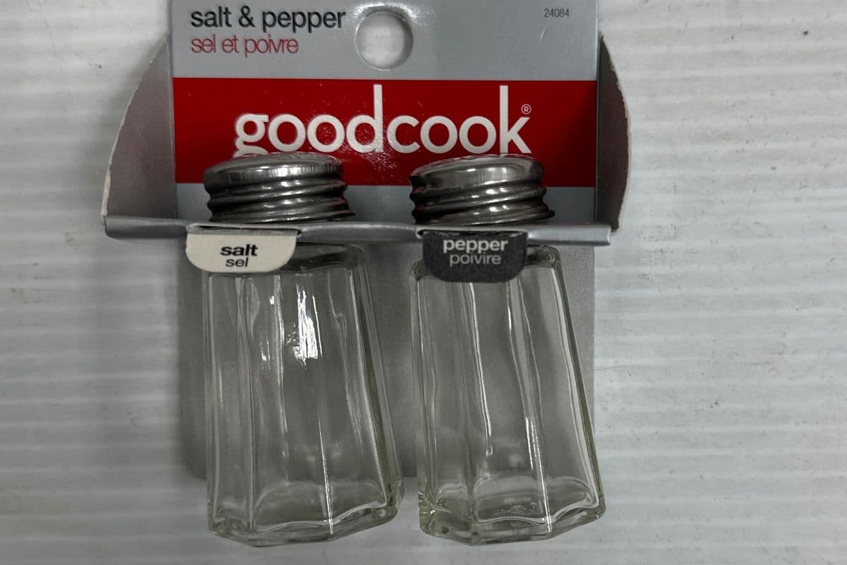 GC Salt & Pepper Set