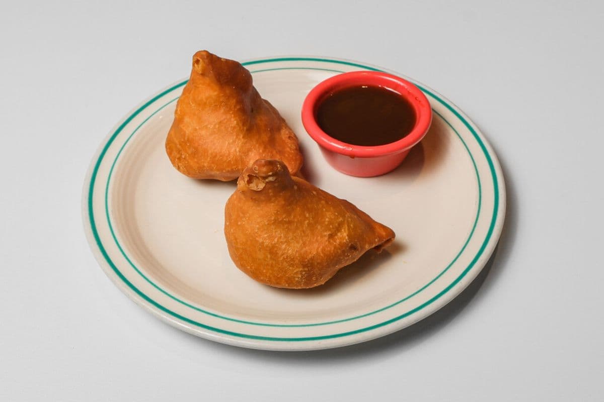 Veggie Samosa (Each)