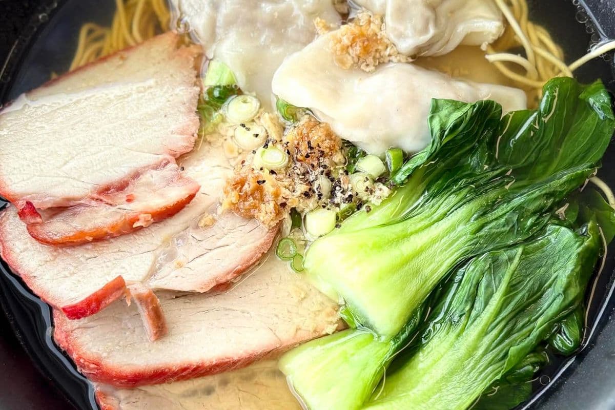 Wonton Egg Noodle Soup