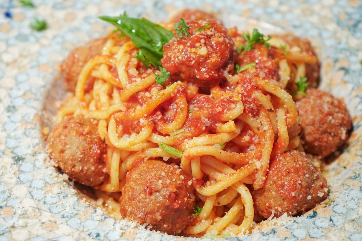 Spaghetti & Meatballs