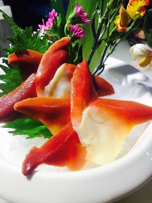 Hokkigai Sashimi (6 Pcs)