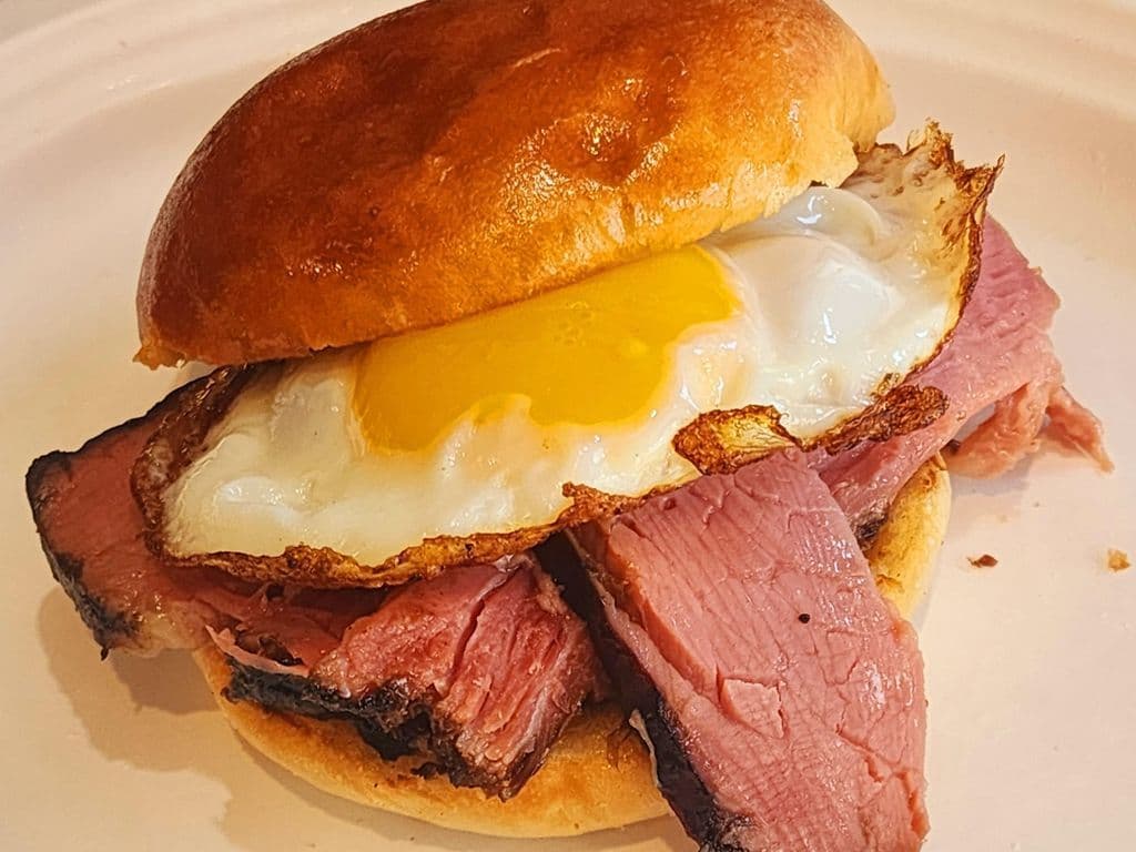 Montreal Smoked Meat & Egg