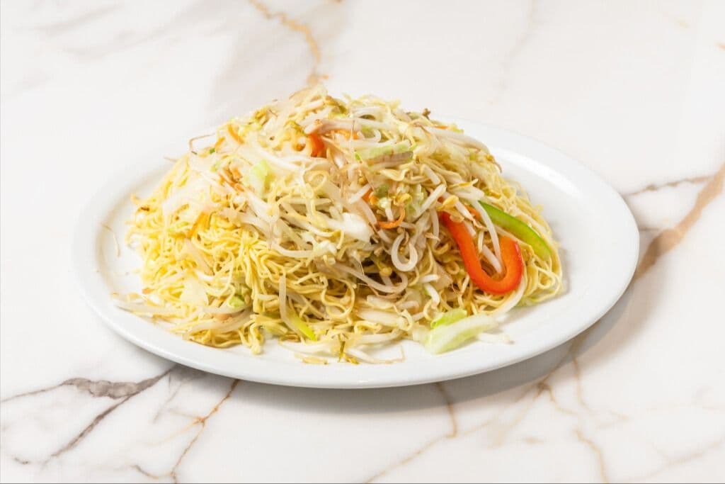 71. Chicken Chow Mein / 雞炒麵