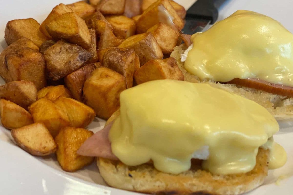 Classic Eggs Benedict