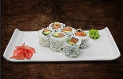 Salmon Avocado Roll (6 pcs)