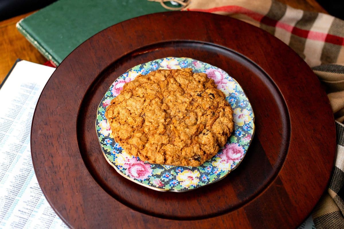 Gluten Friendly Macaroon Cookie