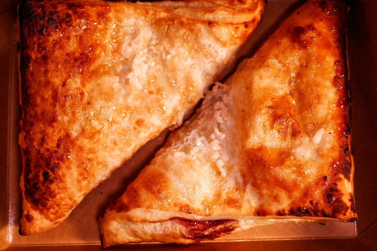 Cherry Turnovers 🍒🥐 (2 Pcs)
