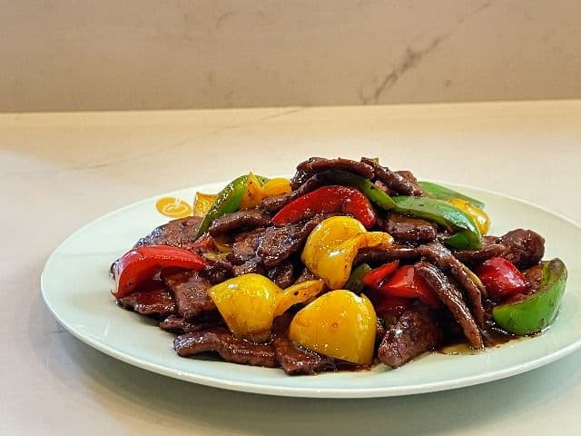 Black Pepper Beef Tenderloin 黑椒牛柳