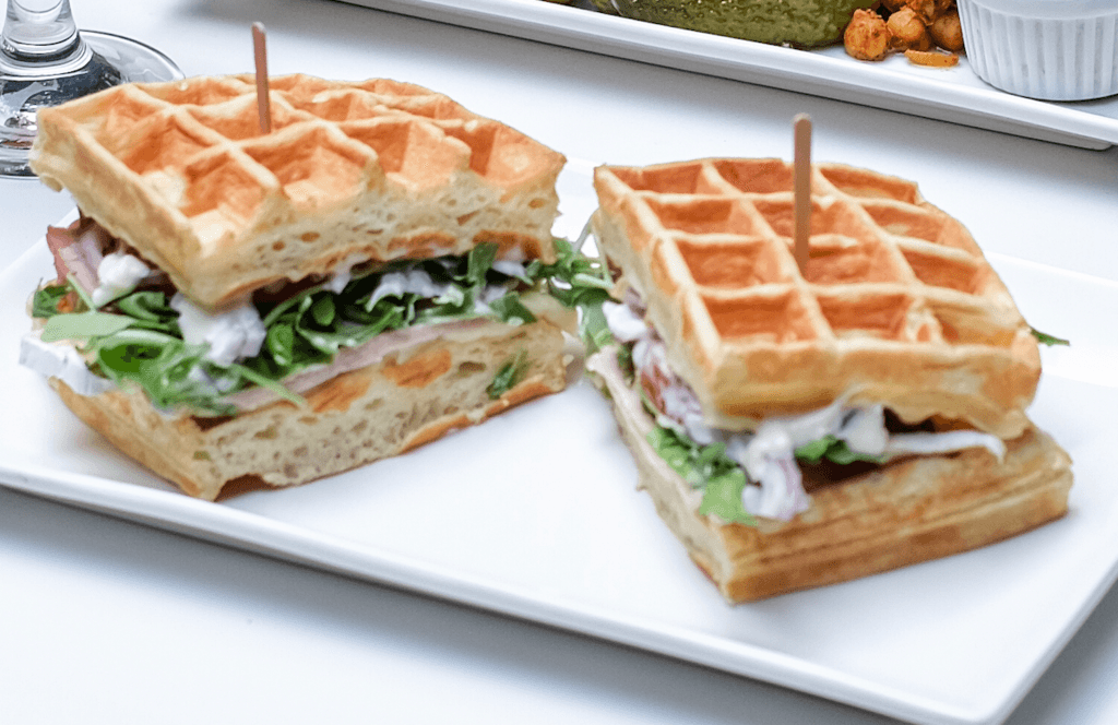 Gaufre sandwich à la dinde / Turkey Waffle Sandwich