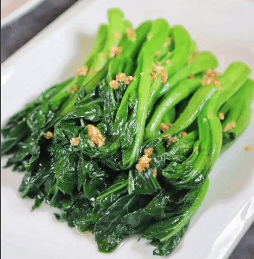 Sautéed Choy Sum in Garlic Sauce / 蒜蓉菜心 (例)